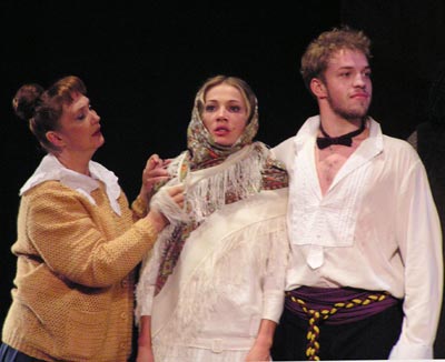 http://media.theatre.ru/photo/10469.jpg